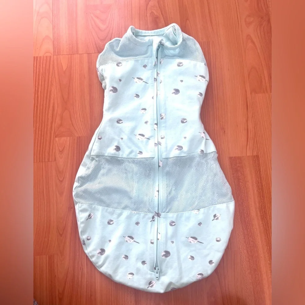 Happiest Baby Sleepea 5-Second Baby Swaddle - Size Small